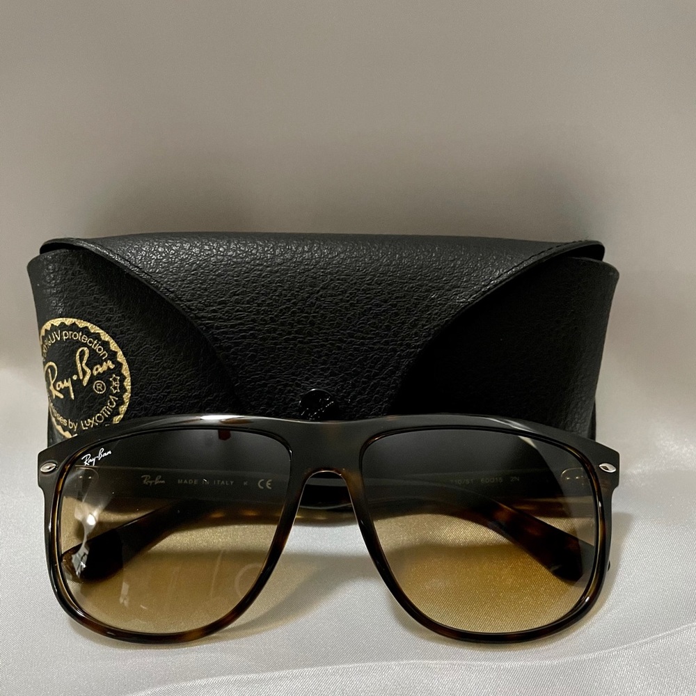 Ray-Ban tortoiseshell sunglasses